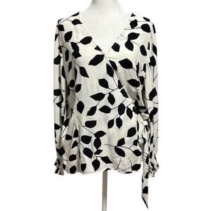Talbots Size L Wrap Top Blouse Leaf Print Leaves